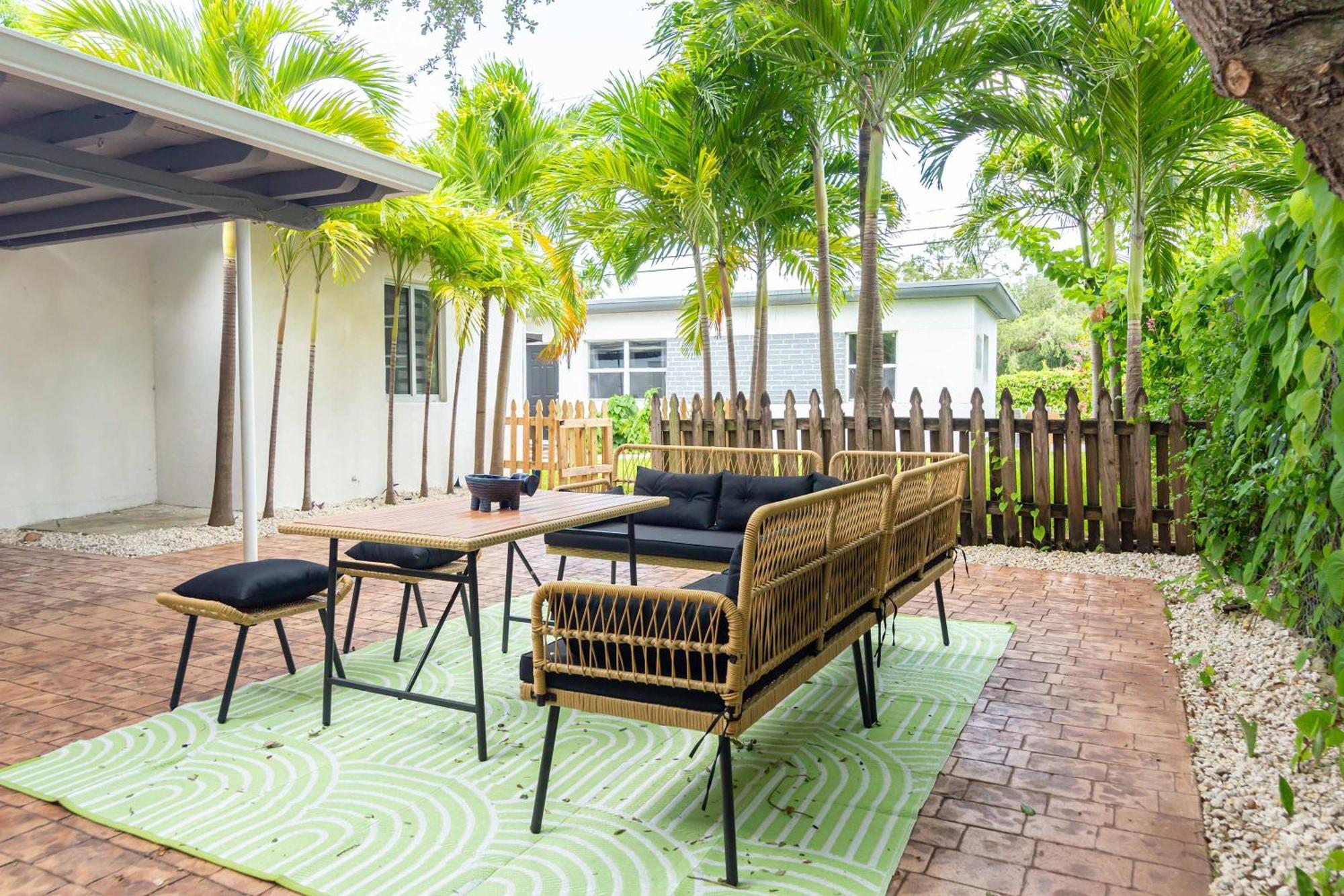 Serene Cottage Retreat, Ideal For Couples & Solo Miami Buitenkant foto
